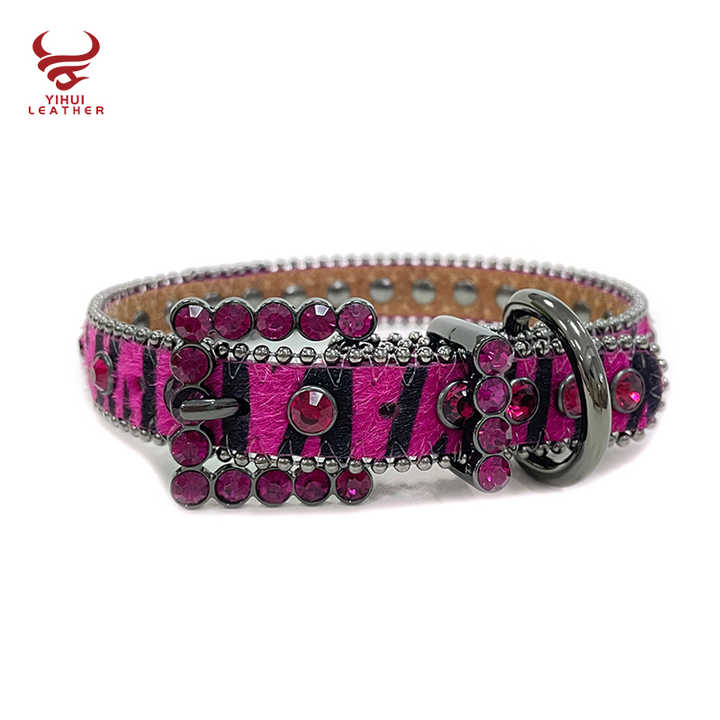 Custom Logo Diamond Dog Bark Collar Leather Strap Accessories Bling Bling Violet Rhinestone Leather Pet Collar BB Belts - 图片 3