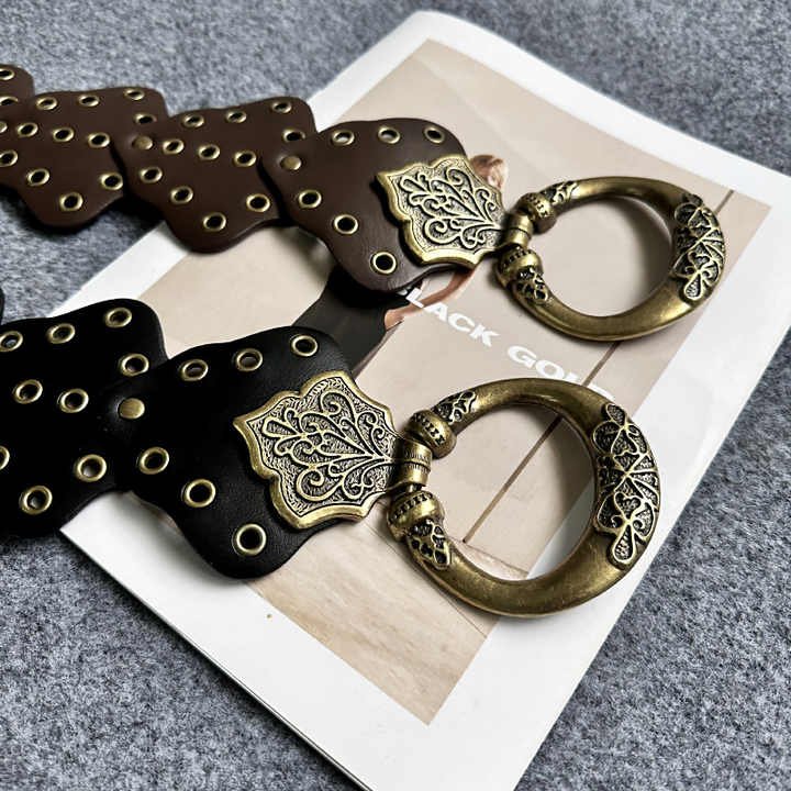 Metal Buckle Western Cowboy Hollow Disc Belt Vintage Soft PU Leather Waist Belt Wide Boho Disc Concho Leather Y2K Belt for Women - 图片 4