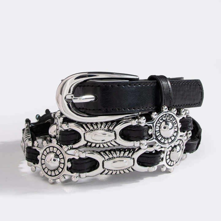 Wholesale Retro Punk Faux Leather Western Belt With Carve Metal Accessories Skinny Body Chains Waist Belt for Women Dresses - 图片 2